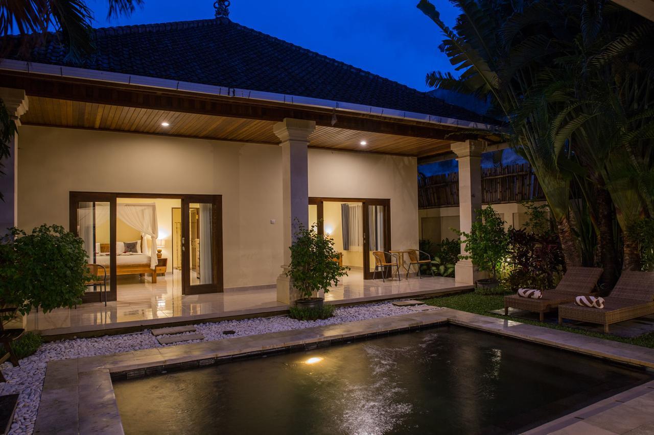 Villa Deshy Seminyak Exteriör bild